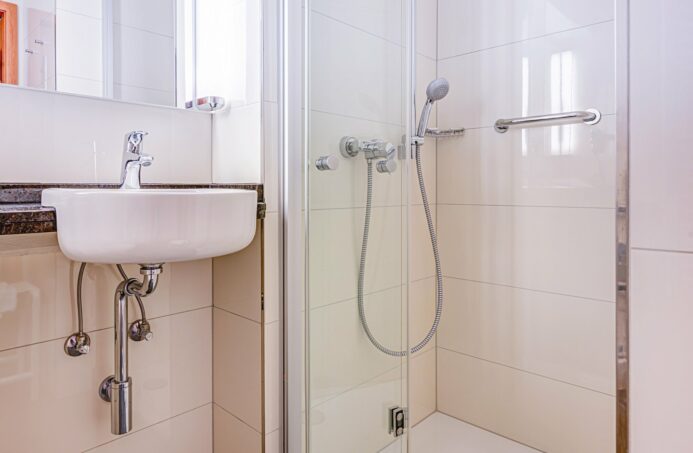Alle Zimmer mit eigenem Bad